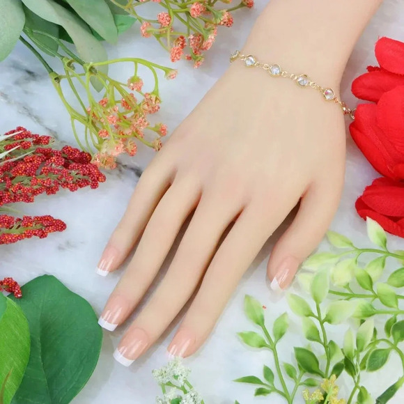 "New Beautiful Design Bracelet for Women/Girls, Gift, B788 - Picture 2 of 10